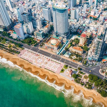 Jk.Boutique Oceanfront Panorama Residence Нячанг Екстер'єр фото