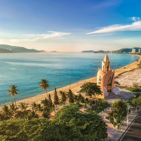 Jk.Boutique Oceanfront Panorama Residence Нячанг Екстер'єр фото