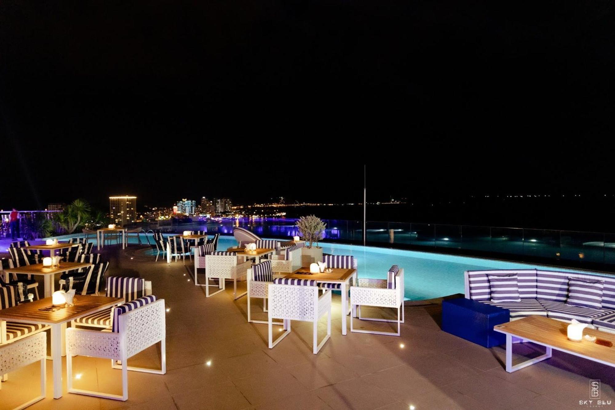 Jk.Boutique Oceanfront Panorama Residence Нячанг Екстер'єр фото