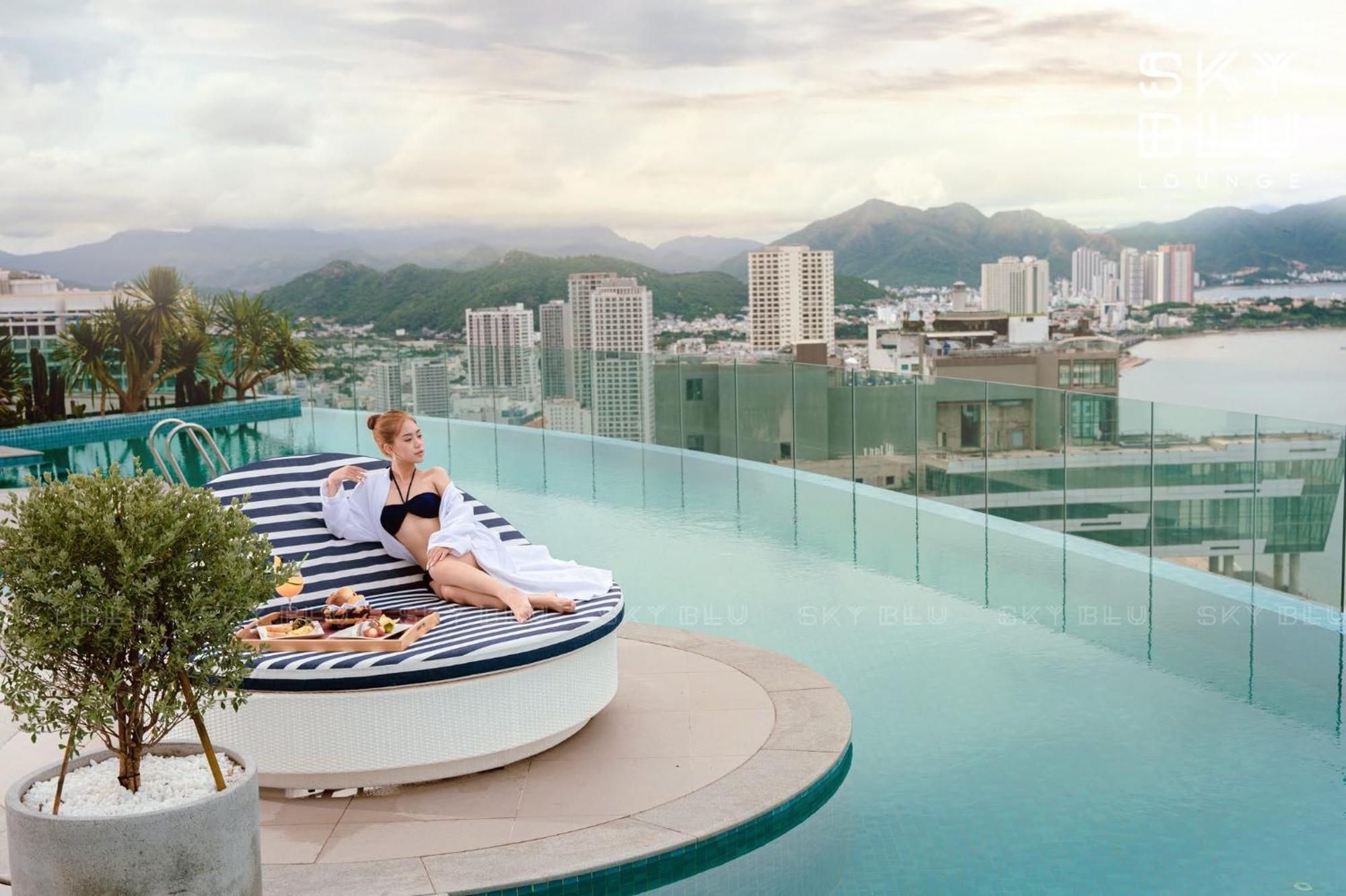 Jk.Boutique Oceanfront Panorama Residence Нячанг Екстер'єр фото