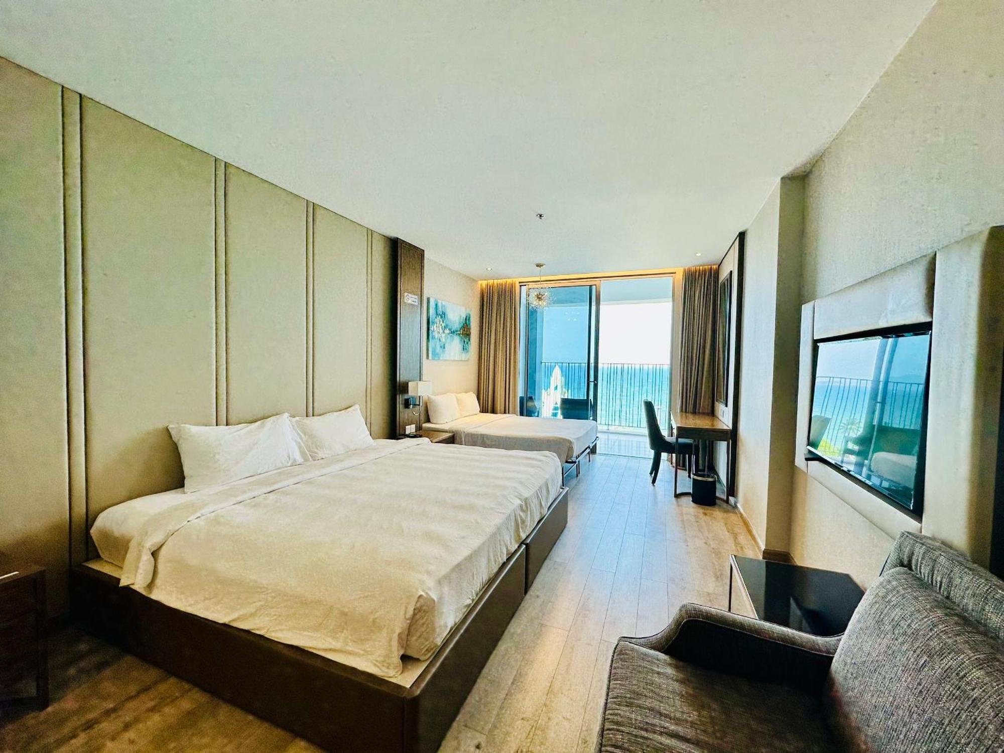 Jk.Boutique Oceanfront Panorama Residence Нячанг Екстер'єр фото